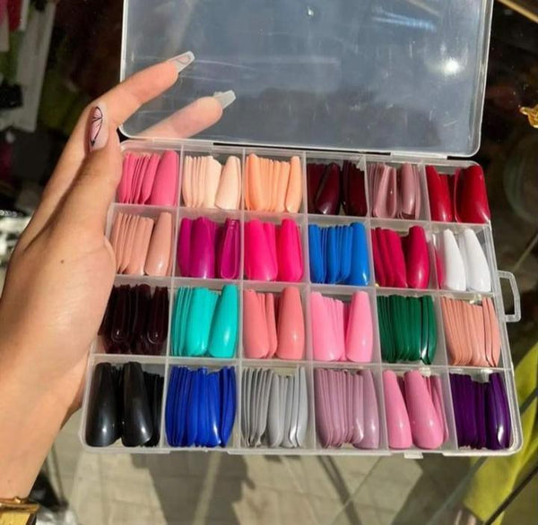 576 PIECES NAILS SET